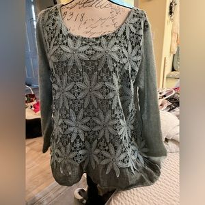 Super cute shirt from a boutique in Italy, never worn ! Size 1 which a medium!